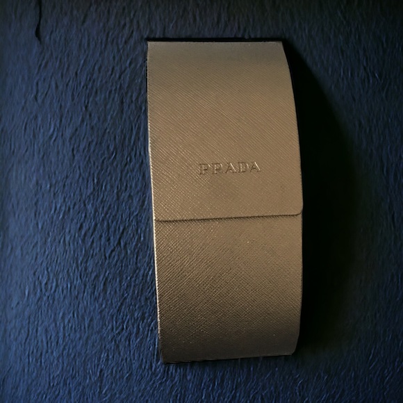 Prada EUC Fashion Sunglasses Tortoise / Brown Gradient Lens - Picture 8 of 10